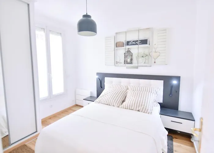 Paris La Villette - Charming Apartment 2 Rooms